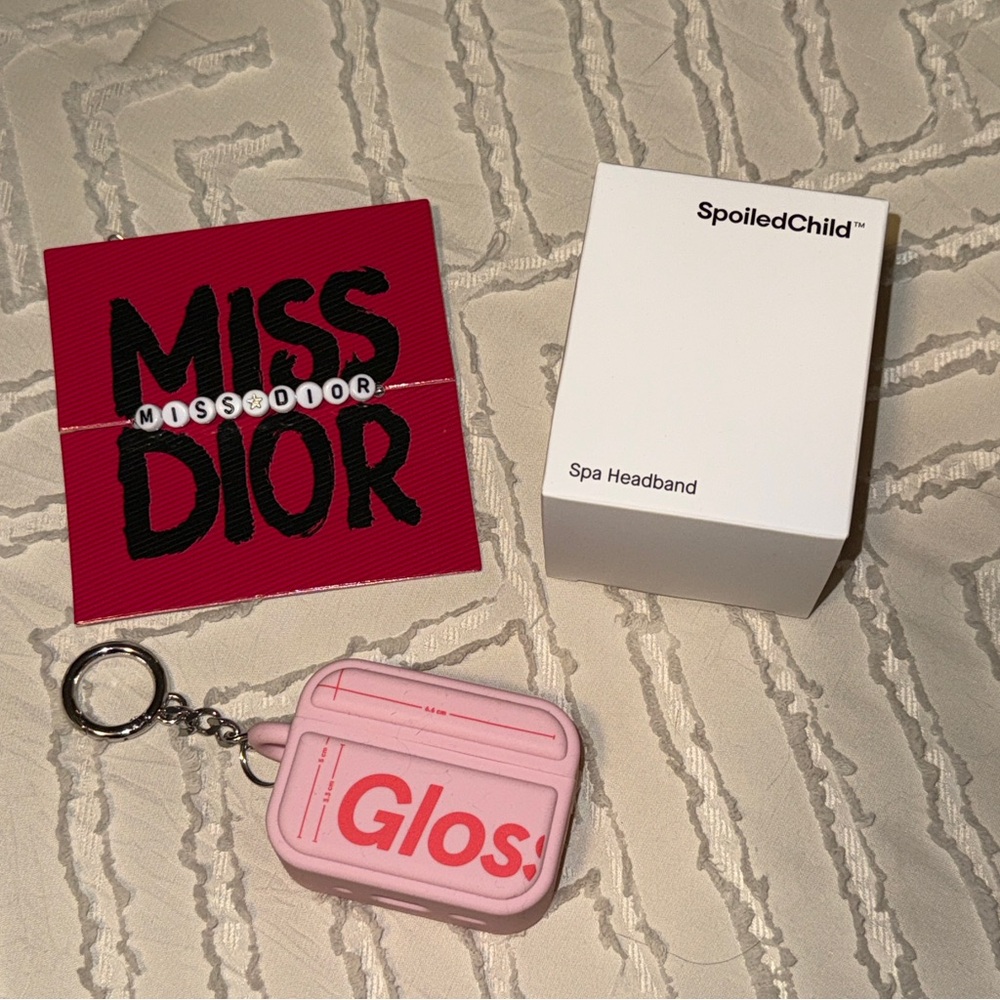 Beauty and Skincare Full Size and Gift lot - Picture 14 of 15